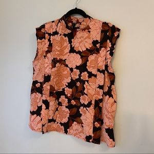 NWT Who What Wear Sleeveless Blouse sz Medium